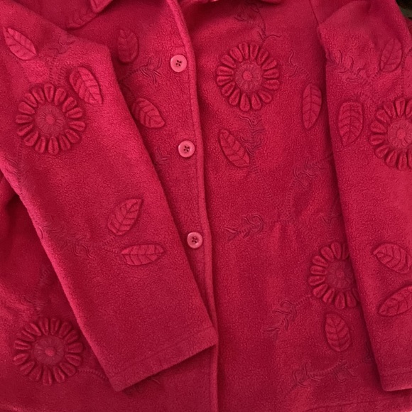 NWOT •Susan Graver•Fleece Jacket Button Down Front Flower Appliqué’s Ladies Med - Picture 8 of 9